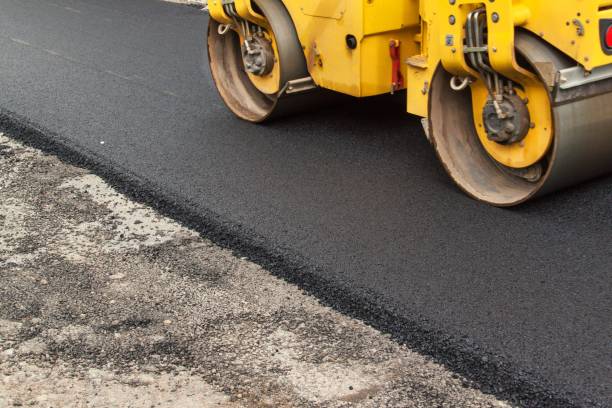 Best Professional Driveway Pavers  in Toppenish, WA